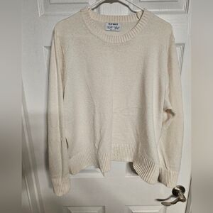 Old Navy Women's Cream Crew Neck Sweater